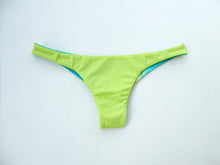 SMALL - Scrunch Butt Bikini Bottoms