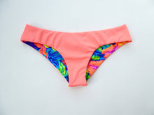 SMALL - Tropical Scrunch Butt Bikini Bottoms