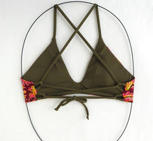 MEDIUM - Color Block Bikini Top